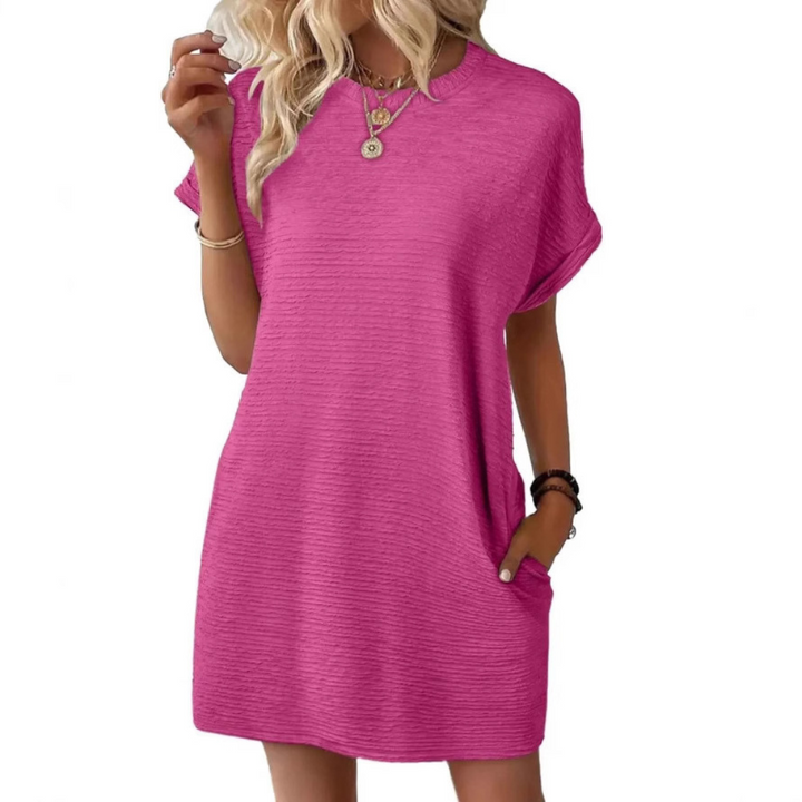 Robe d'été décontractée minimaliste à col rond