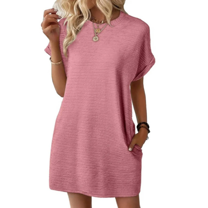 Robe d'été décontractée minimaliste à col rond