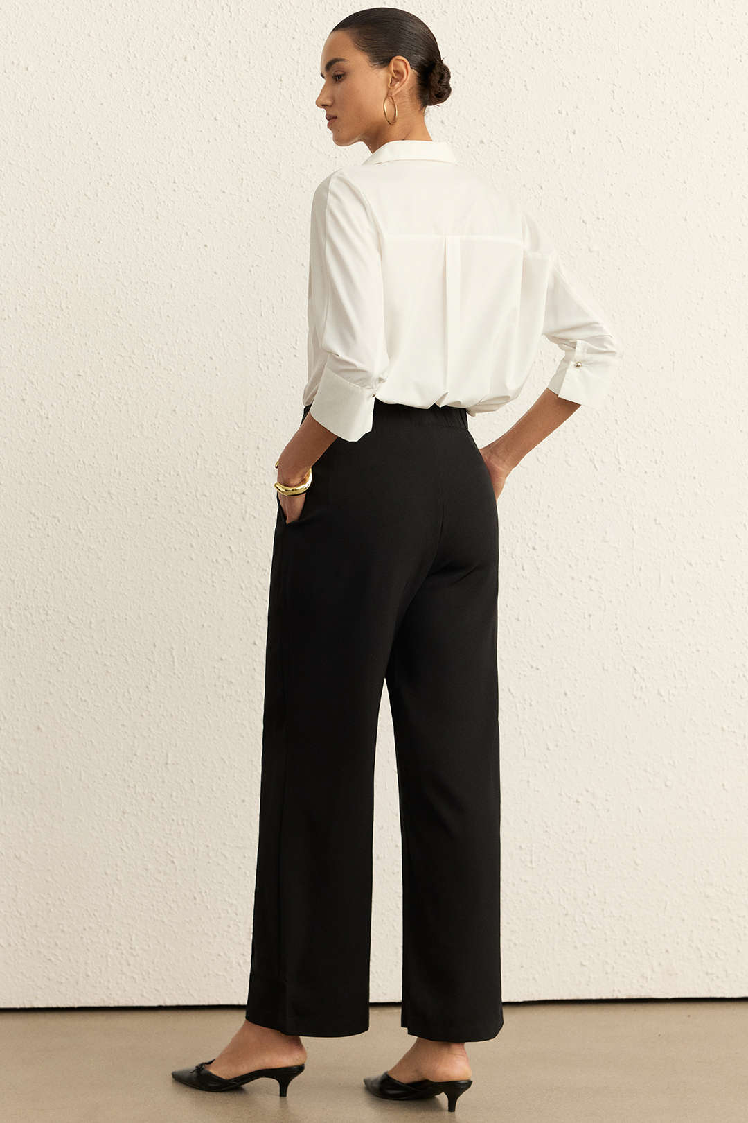 Solid Belted Wide-Leg Pants