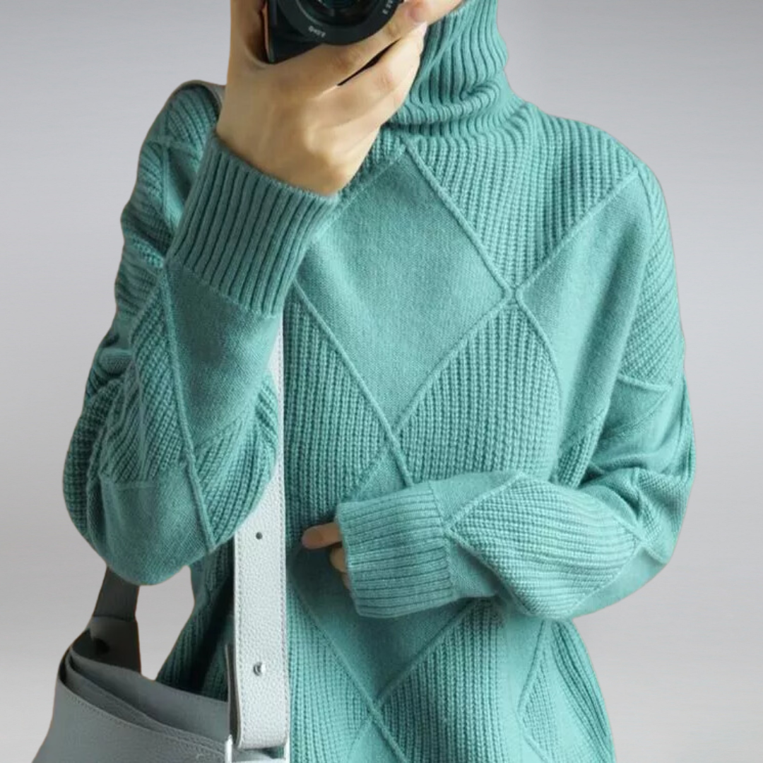 Luxe Ribbed Turtleneck Pullover