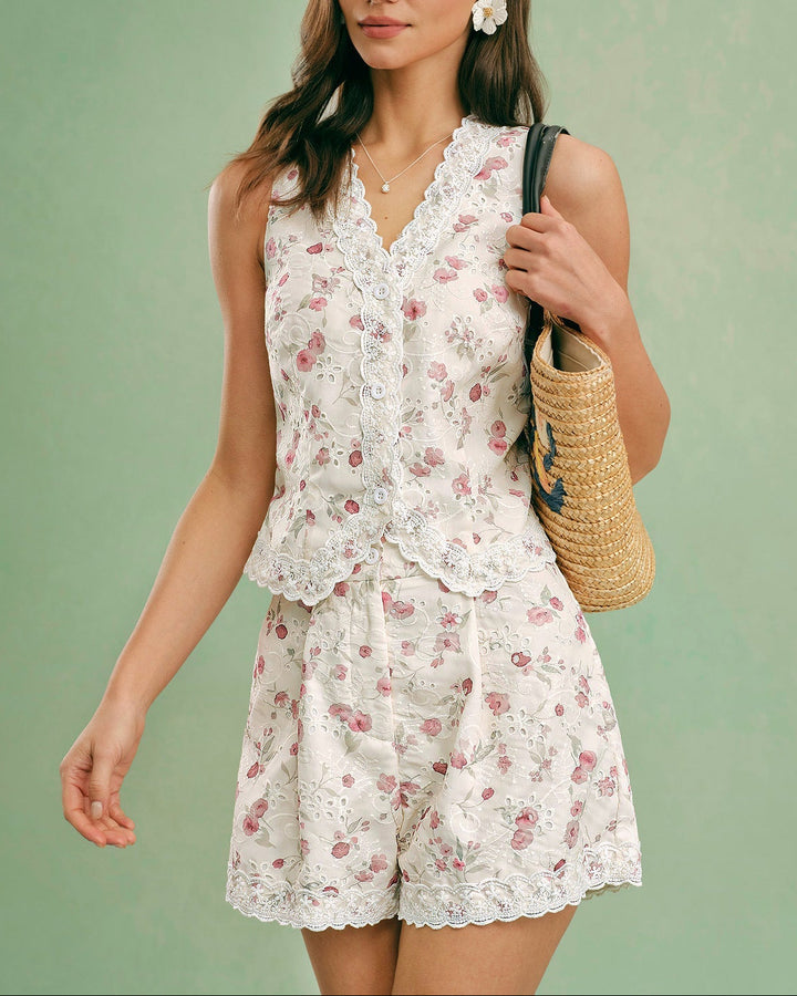 Floral Embroidery Lace Shorts